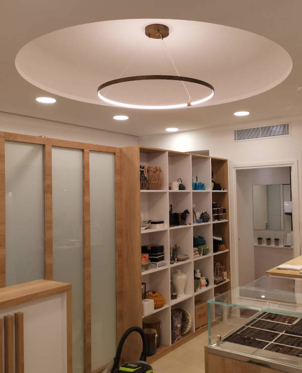 Pose de lustre design